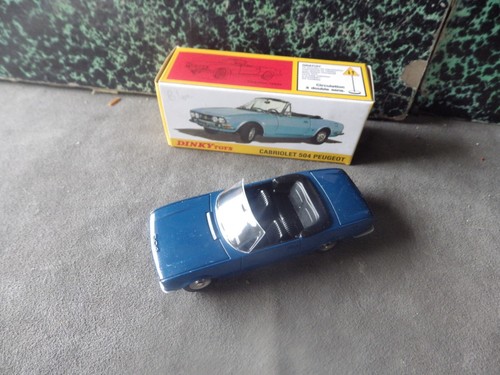 Voiture miniature peugeot 504 - voiture,