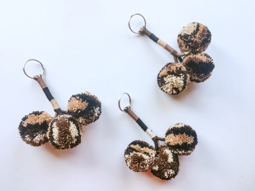 Wayuu keychain pompom