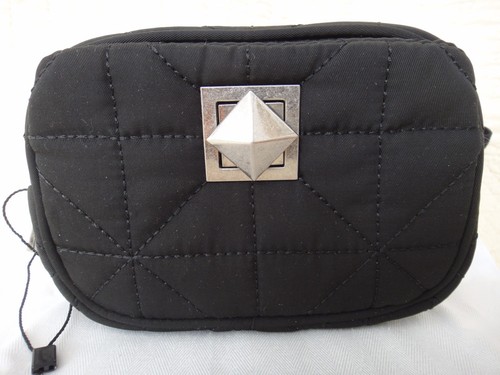 Pochette trousse de - /,