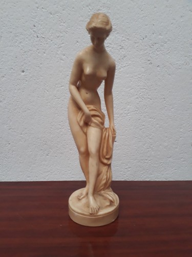 Santini sculpture venus - sculpture,