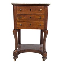 Chevet à tiroirs d'époque restauration en noyer marbre blanc