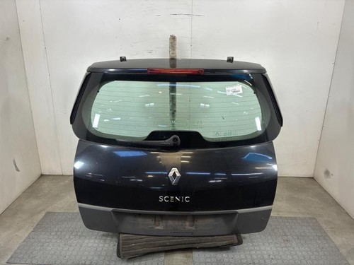 Malle hayon arriere renault - malle/hayon,
