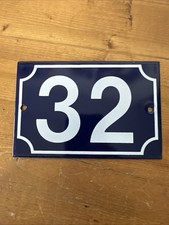 (v137)  PLAQUE EMAILLEE EMAIL NUMERO DE RUE  N° 32
