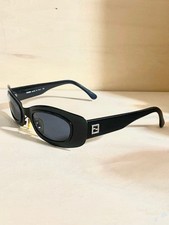Lunettes de soleil FENDI