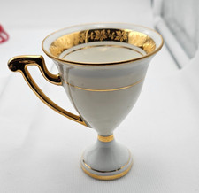 OBJET VITRINE ANCIENNE TASSE