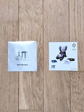 KAWS x UNIQLO UT - sticker
