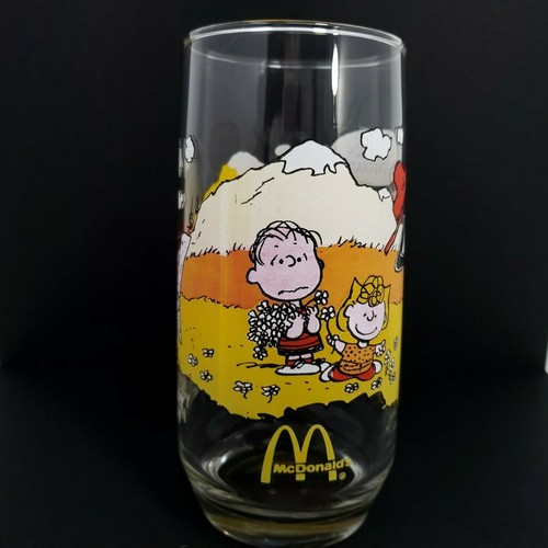 Vintage mcdonald camp snoopy - mcdonald's,