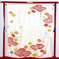 Kimono japonais « FURISODE »