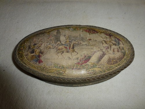 Ancienne boite ovale - ancienne,