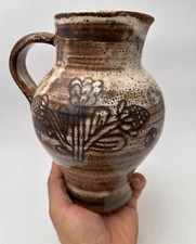Pichet en céramique par