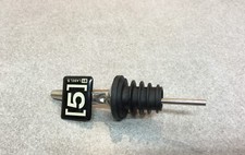 DOSEUR BEC VERSEUR NOIR