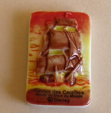 Fève Pirates des Caraïbes Jusqu'au bout du Monde - 2008 - Bateau Vaisseau Pirate