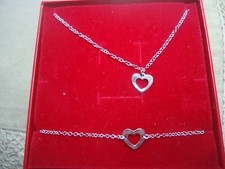 PARURE COLLIER ET BRACELET