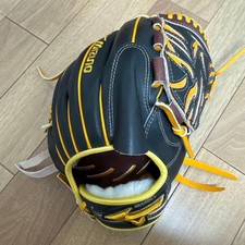 Gant de lanceur personnalisé Mizuno Pro softball utilisé main droite