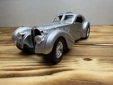 Bburago 1/24 - Bugatti