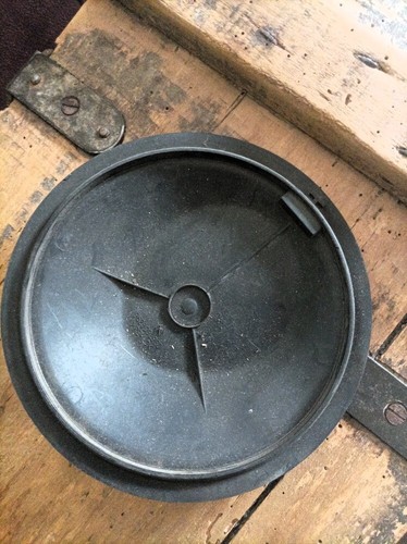 Couvercle pompe carburant - pompe, à