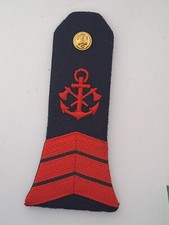 015588 une épaulette pompier