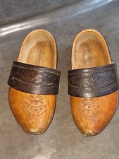   Petit SABOTS EN BOIS