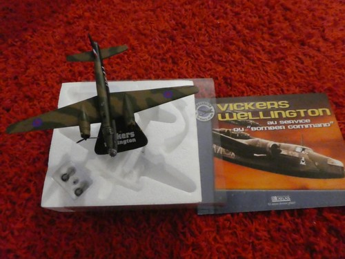 Maquette avion métal - avion, métal.
