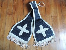 Ancien manipule en tissus