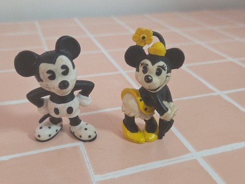 Lot anciens figurines disney - lot,