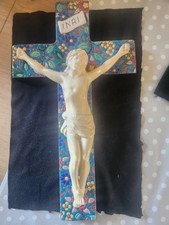 Emaux de Longwy, rare Croix crucifix, hauteur 36 cms, largueur 20 cms