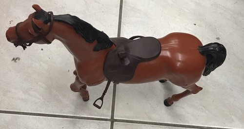 Cheval marron pour figurine