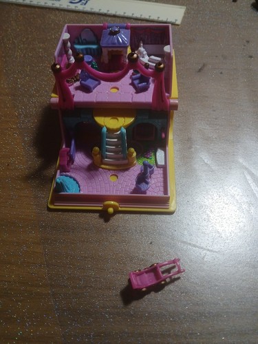Polly pocket livre jaune 1995 - livre,