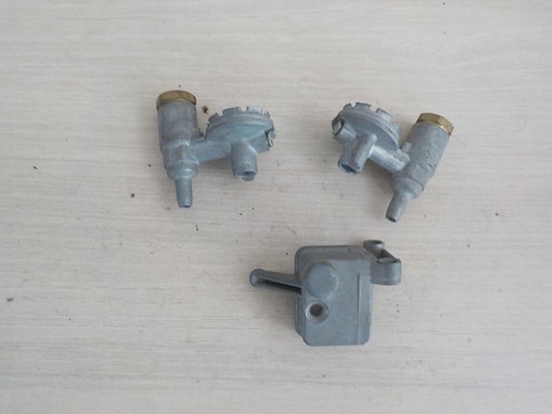 Lot pieces carburateur - pieces,