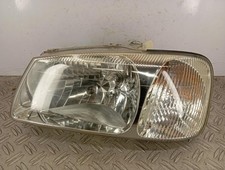 Optique avant principal gauche (feux)(phare) HYUNDAI ACCENT 9211025020