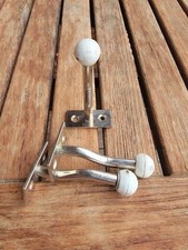 3 butées de porte nickelées de plinthe 80mm de long