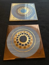 Deux  Carreaux Céramiques De