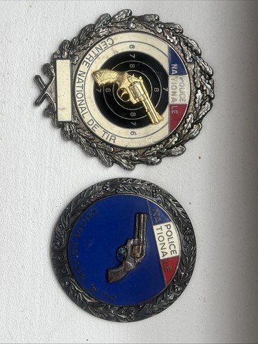 Lot insignes police - 2,