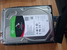2 XSeagate IronWolf 4 To