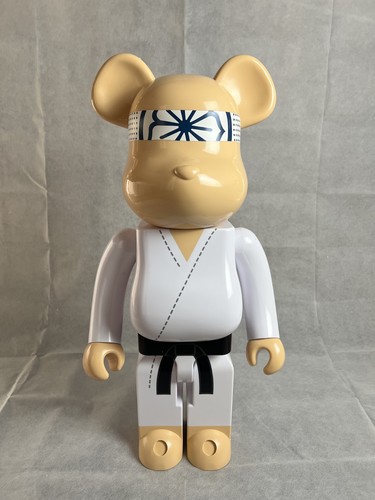 Medicom toy bearbrick - bearbrick, cobra