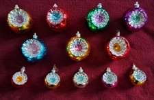 Lot de 12 Anciennes Boules de