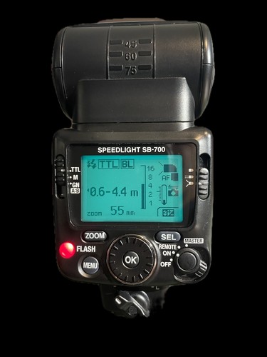 Nikon 700 speedlight flash - nikon, sb-700