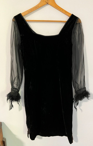 Ancienne petite robe - , noire