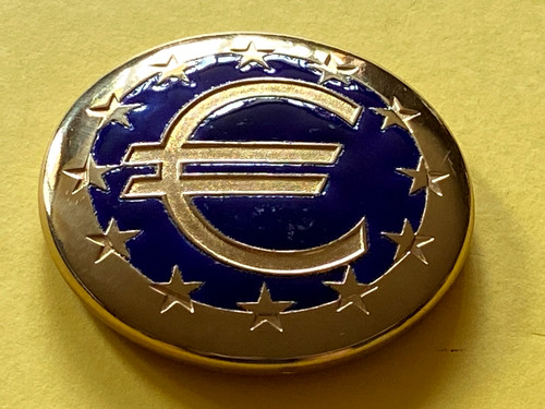 Belle médaille presse papier - mÉdaille,