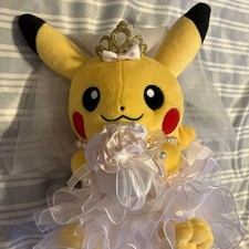 Peluche Pokemon Mariage Pikachu Légère usure objet de collection