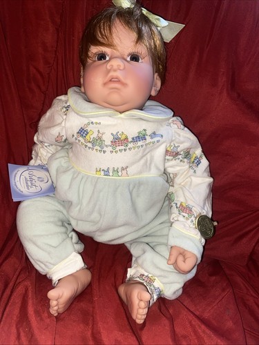 Lee middleton doll - middleton,
