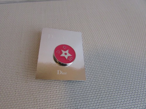 Pin dior addict - pin's,