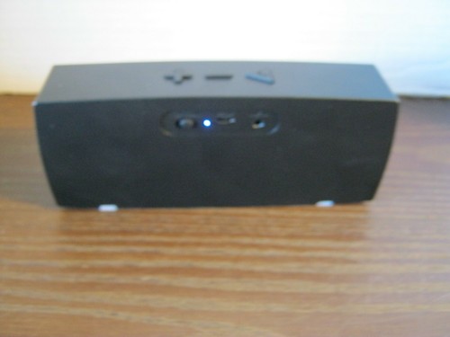 Bluetooth portable speaker