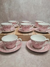 Lot 8 tasses + soucoupes