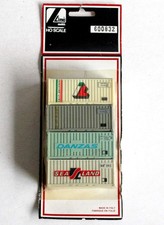 LIMA HO 0832 LOT 4 CONTAINERS, DANZAS SEA LAND LT, ASSORTIMENT CONTENEUR 20 PIED