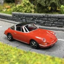 Porsche 911 Targa, rouge