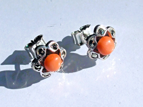 Jolies boucles oreilles - jolies,