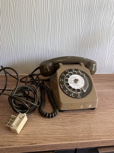 Téléphone ancien fixe - ancien,