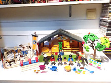 PLAYMOBIL LOT 3120/ CENTRE