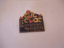 PINS  CLIC CLAC LE PRESERVATIF MALIN